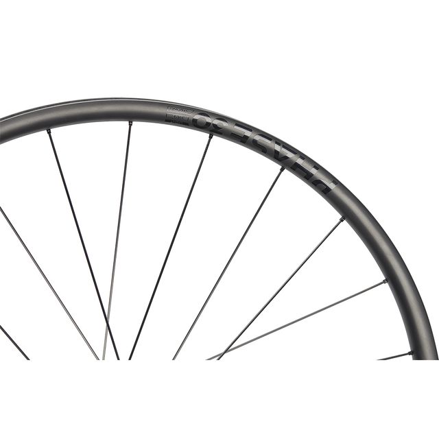 Newmen Phase 30 Light VONOA 29" 24h FADE CS SP 6B 15x110 Etukiekko